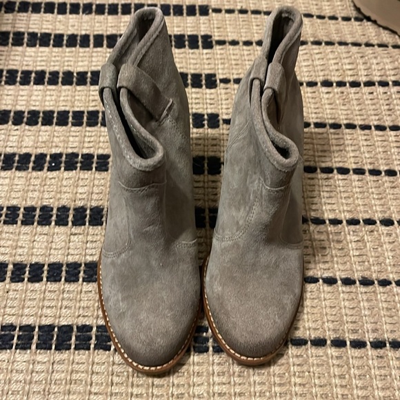 SPLENDID Lakota Gray Suede Western Booties - Picture 2 of 4